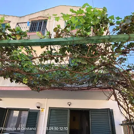 Casa Allende Feriehus *