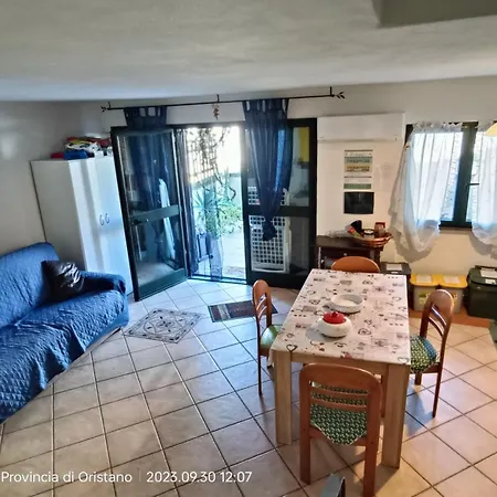 Semesterbostad Casa Allende Bosa